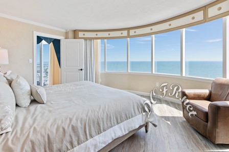Master Bedroom Has Ocean Front View